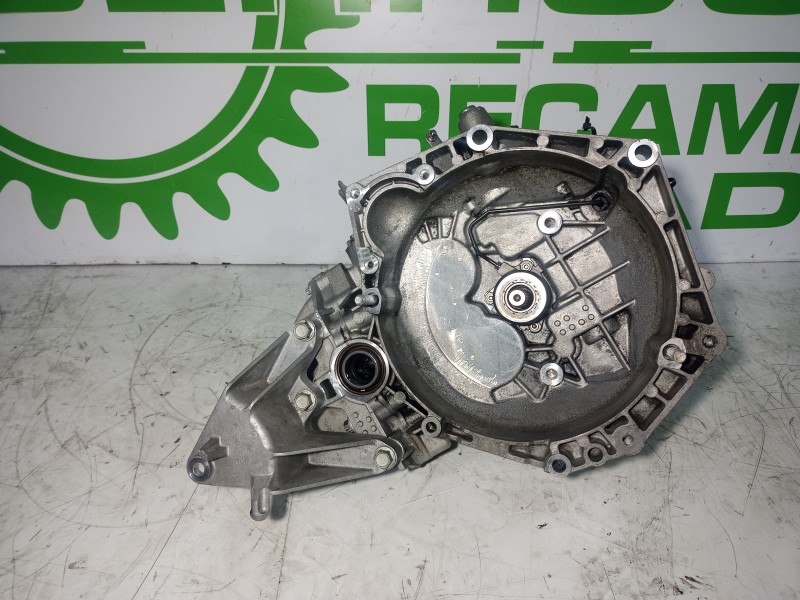 Recambio de caja cambios para opel insignia berlina 2.0 cdti cat referencia OEM IAM 55192042  