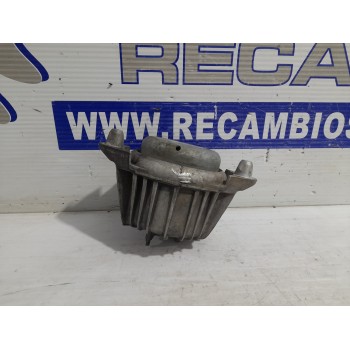 SOPORTE MOTOR IZQUIERDO A2122406317Q1 