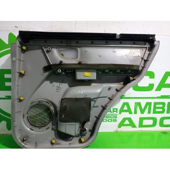 Recambio de guarnecido puerta trasera izquierda para kia sorento i (jc) 2.5 crdi referencia OEM IAM 833503E000  