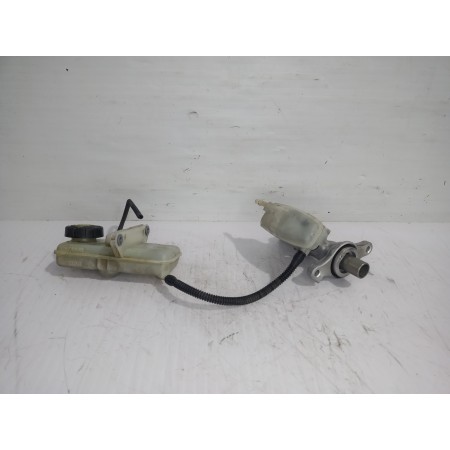 Recambio de bomba freno para renault scenic iii bose edition referencia OEM IAM 460910006R  