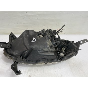 Recambio de faro derecho para nissan micra (k12e) acenta referencia OEM IAM 26010AX700  