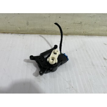 Recambio de motor apertura trampilla para skoda yeti active referencia OEM IAM CZ1168808360  