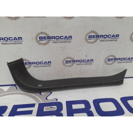 Recambio de moldura lateral para land rover range rover sport referencia OEM IAM DED500041XXX  