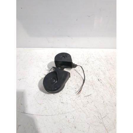 Recambio de claxon para ford focus c-max (dm2) 2.0 tdci referencia OEM IAM E30055306  