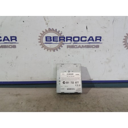 Recambio de sistema audio / radio cd para audi a6 berlina (4b2) 2.5 v6 24v tdi referencia OEM IAM 051722877  