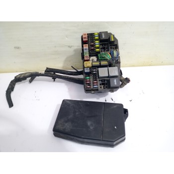 Recambio de caja reles / fusibles para ford mondeo berlina (ge) ghia (06.2003) (d) referencia OEM IAM 71543256  