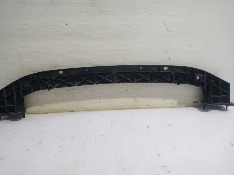 Recambio de refuerzo paragolpes delantero para peugeot 508 allure referencia OEM IAM 9686570880  