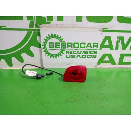 Recambio de faro antiniebla trasero izquierdo para renault kangoo profesional referencia OEM IAM 8200419906  