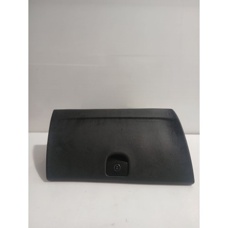 Recambio de guantera para peugeot 407 (6d_) 2.0 hdi 135 (6drhrh, 6drhre, 6drhrg, 6drhrj) referencia OEM IAM 8226H7  