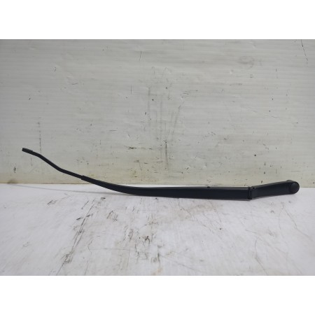 Recambio de brazo limpia delantero derecho para hyundai ix35 (lm, el, elh) 2.0 crdi 4wd referencia OEM IAM 983202Y000  