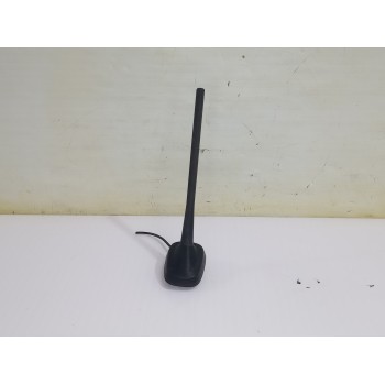 Recambio de antena para volkswagen polo (6c1) advance bluemotion referencia OEM IAM 6C0035501  