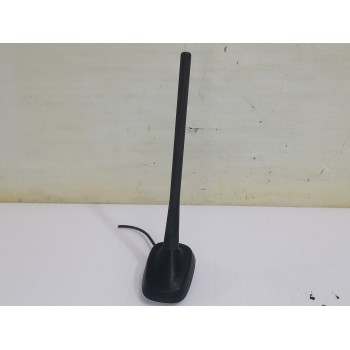 Recambio de antena para volkswagen polo (6c1) advance bluemotion referencia OEM IAM 6C0035501  