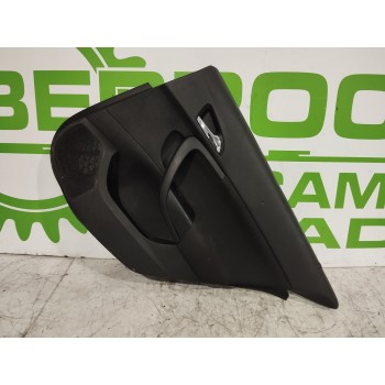Recambio de guarnecido puerta trasera derecha para opel insignia berlina 2.0 cdti cat referencia OEM IAM 13277374  