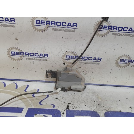 Recambio de cerradura puerta trasera izquierda para peugeot 5008 2.0 blue-hdi fap referencia OEM IAM 732302  