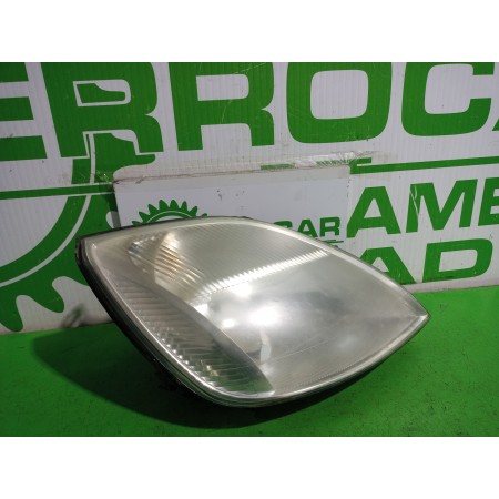 Recambio de faro derecho para ford fiesta (cbk) ambiente referencia OEM IAM 1151754  