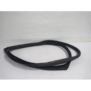 GOMAS CONTORNO PUERTA 51767151384 