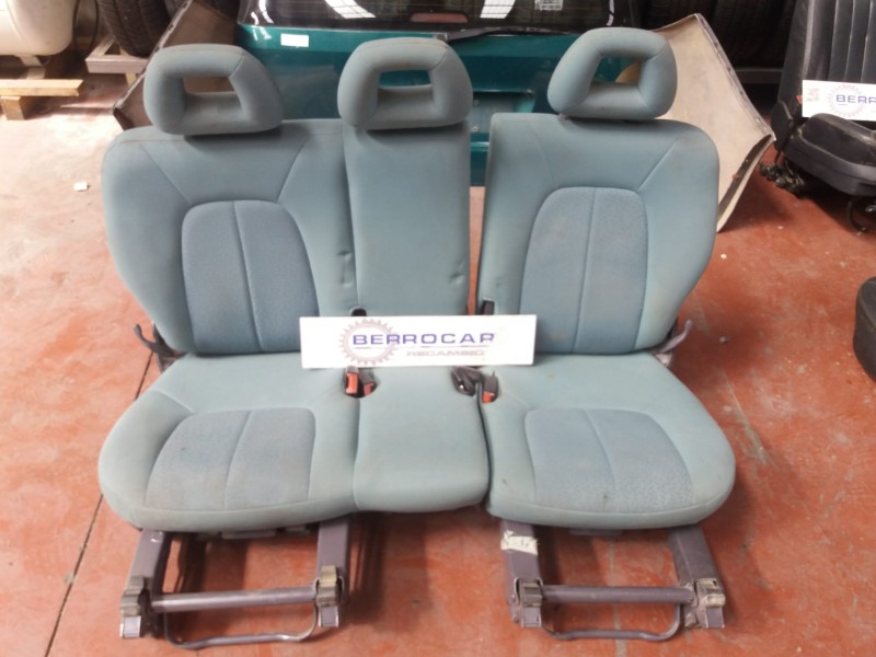 Recambio de asientos traseros para mercedes-benz clase a (w168) 1.4 cat referencia OEM IAM 1523973  
