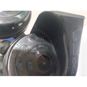 Recambio de claxon para peugeot 508 allure referencia OEM IAM 703881157  