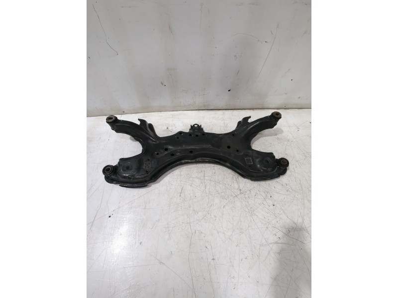 Recambio de puente delantero para toyota avensis sedán (_t25_) 2.0 d-4d (adt250_) referencia OEM IAM 5120105085  