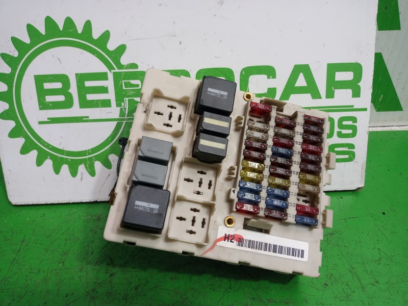 Recambio de caja reles / fusibles para ford focus berlina (cak) ambiente referencia OEM IAM 518783402  