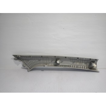 Recambio de moldura izquierda para hyundai i20 (bc3) essence mild-hybrid referencia OEM IAM 85811-Q0000  