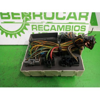 Recambio de caja reles / fusibles para ford focus berlina (cak) ambiente referencia OEM IAM 518783402  