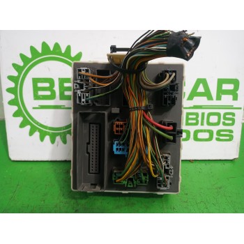 Recambio de caja reles / fusibles para ford focus berlina (cak) ambiente referencia OEM IAM 518783402  