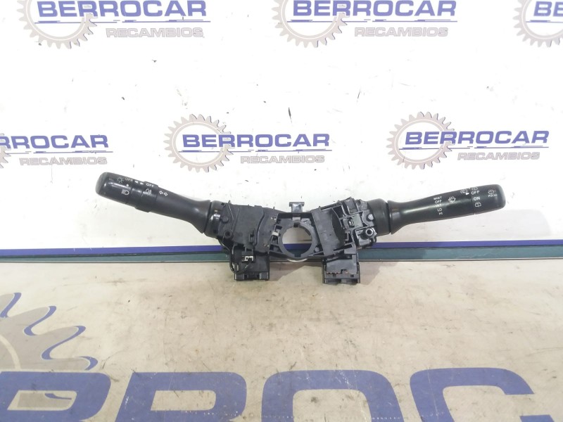 Recambio de mando multifuncion para peugeot 107 1.0 cat (384f) referencia OEM IAM 173848  