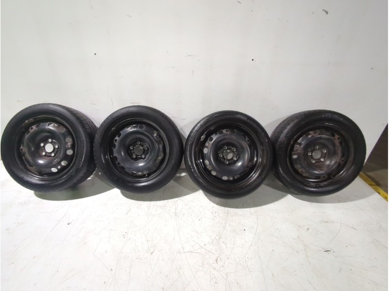 Recambio de juego llantas para seat ibiza iii (6l1) 1.4 tdi referencia OEM IAM 6Q0601027G  