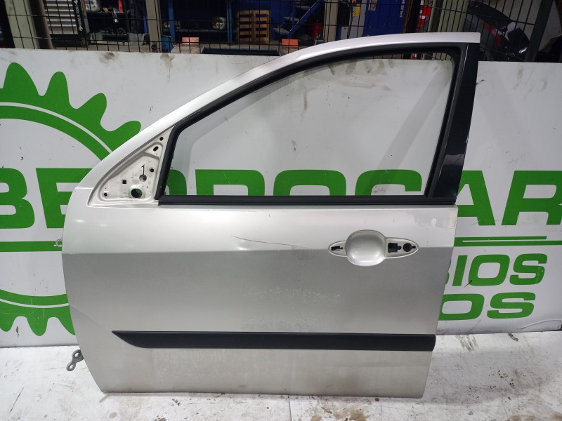 Recambio de puerta delantera izquierda para ford focus berlina (cak) trend referencia OEM IAM 1430135  
