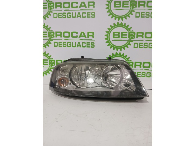 Recambio de faro derecho para seat alhambra (7v8, 7v9) 1.9 tdi referencia OEM IAM 7M7941016M  