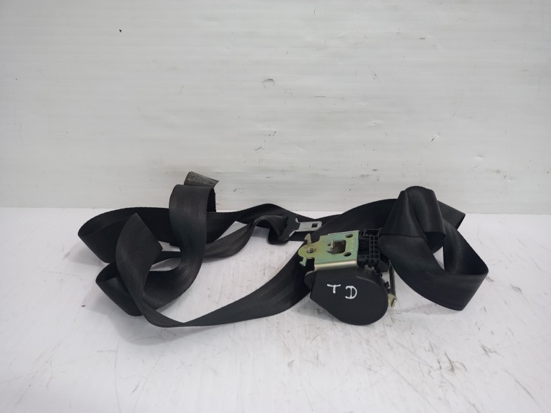 Recambio de cinturon seguridad trasero derecho para renault scenic iii bose edition referencia OEM IAM 888400028R  