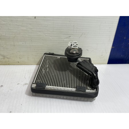 Recambio de evaporador aire acondicionado para skoda yeti active referencia OEM IAM 3C1820103D  