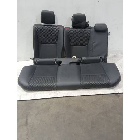 Recambio de asientos traseros para toyota yaris (_p21_, _pa1_, _ph1_) 1.5 hybrid (mxph11) referencia OEM IAM 71503K0030  