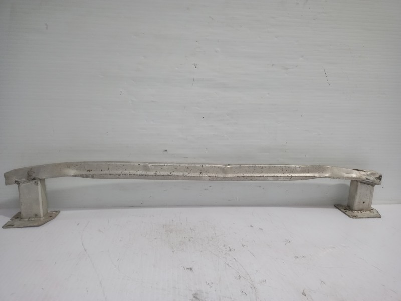 Recambio de refuerzo paragolpes trasero para renault scenic iii bose edition referencia OEM IAM 756100011R  