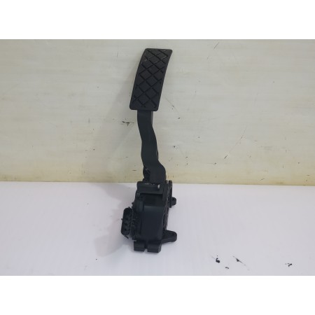 Recambio de pedal acelerador para volkswagen polo (6c1) advance bluemotion referencia OEM IAM 6C1721503B  