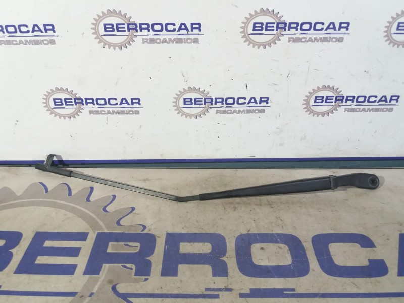 Recambio de brazo limpia delantero derecho para mazda 3 berlina (bk) 1.6 16v cat referencia OEM IAM 4BP4LD  