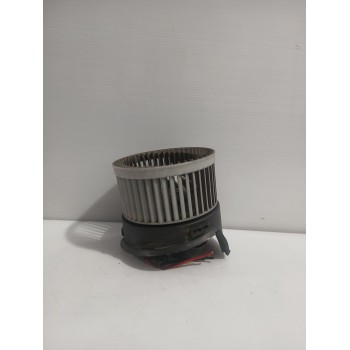 Recambio de motor calefaccion para peugeot 407 (6d_) 2.0 hdi 135 (6drhrh, 6drhre, 6drhrg, 6drhrj) referencia OEM IAM 7737080501A