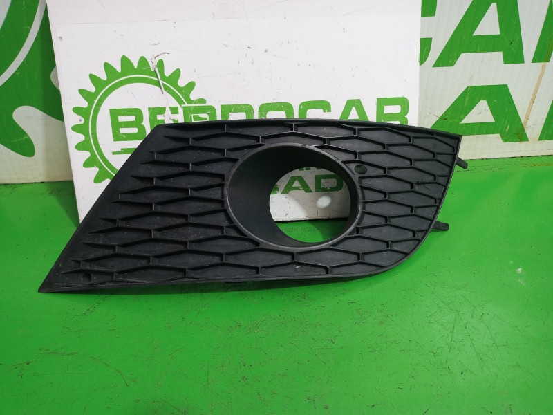 Recambio de moldura paragolpe delantera izquierda para seat altea xl (5p5) style ecomotive referencia OEM IAM 5P9853665A  