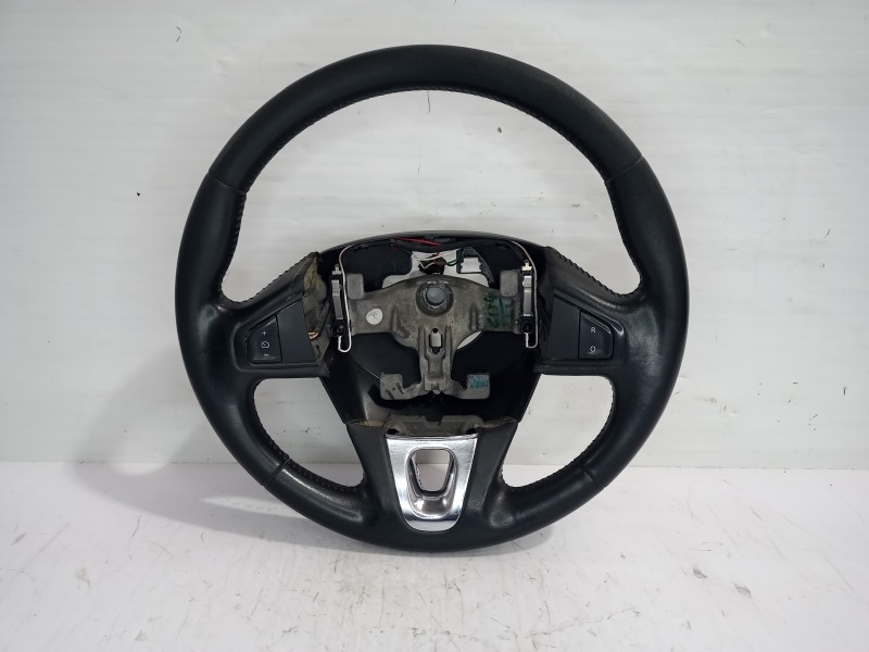Recambio de volante para renault scenic iii bose edition referencia OEM IAM 609581499  