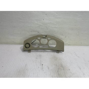 Recambio de moldura para nissan micra (k12e) acenta referencia OEM IAM 27570AX200  