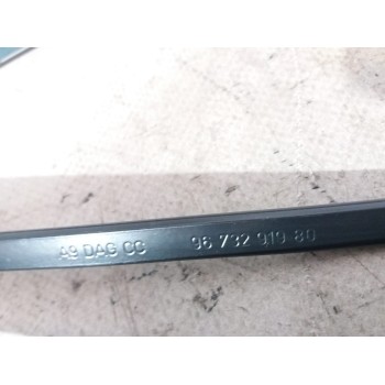 Recambio de brazo limpia delantero izquierdo para peugeot 208 1.6 blue-hdi fap referencia OEM IAM 9673291980  