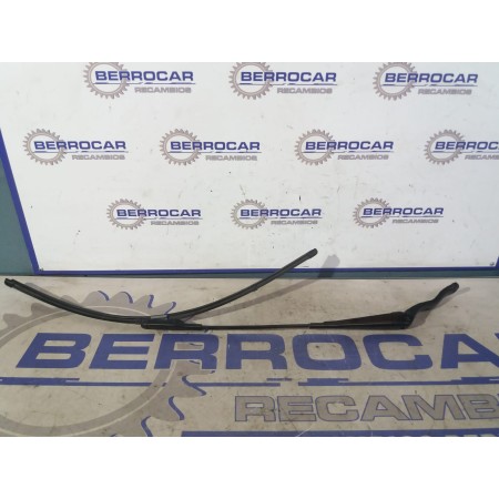 Recambio de brazo limpia delantero izquierdo para opel corsa d referencia OEM IAM 13284136  