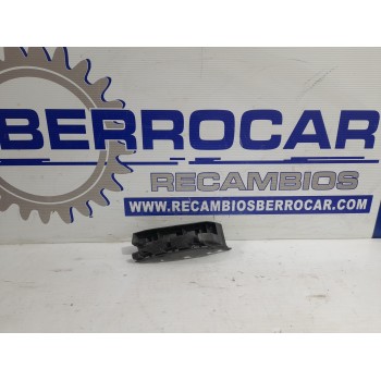 Recambio de soporte paragolpe trasero para mercedes-benz clase e (w212) lim. 2.1 cdi cat referencia OEM IAM A2128850965  