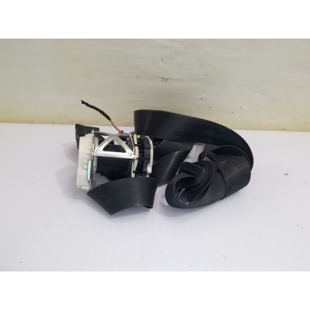 Recambio de cinturon seguridad delantero derecho para volkswagen polo (6c1) advance bluemotion referencia OEM IAM 6R4857706BRAA 