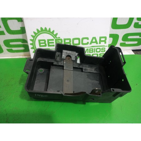 Recambio de soporte bateria para ford focus berlina (cak) ambiente referencia OEM IAM 98AB10723BK  