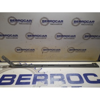 RIEL DE PUERTA CORREDERA 2K0843796 