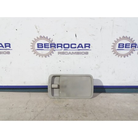 Recambio de luz interior para toyota corolla (e12) 1.4 turbodiesel cat referencia OEM IAM 8126012110B0  