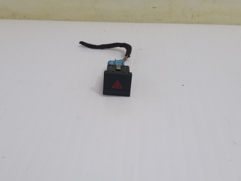 Recambio de warning para volkswagen polo (6c1) advance bluemotion referencia OEM IAM 6C0953509A  