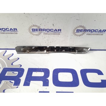 Recambio de moldura lateral para land rover range rover sport referencia OEM IAM AH3226656BDW  